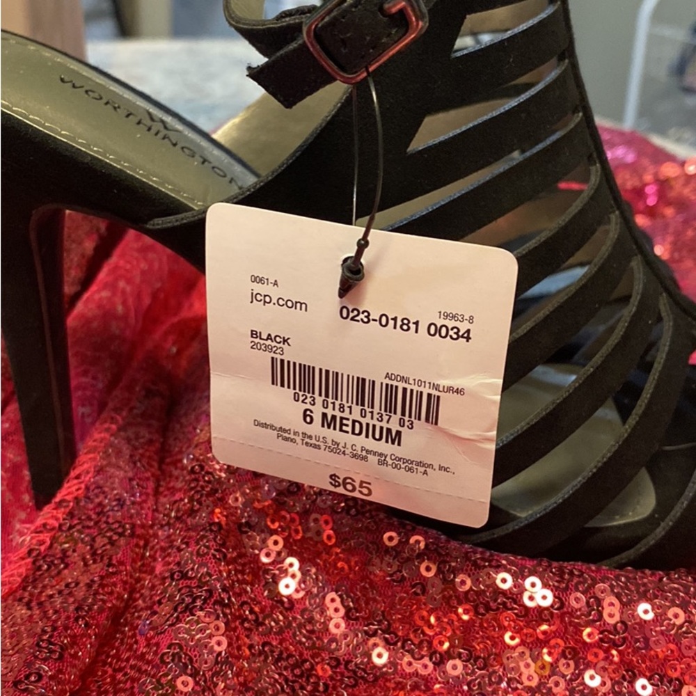 Ladies Heels - Picture 3 of 4